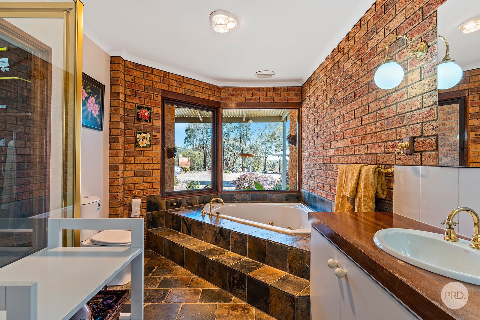 70 Bareena Lane LOCKWOOD 10