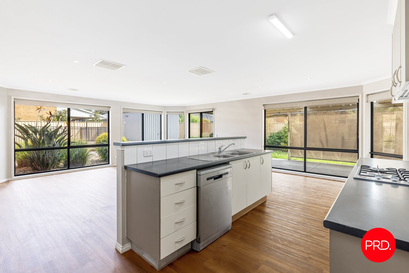 70 Bassett Drive STRATHFIELDSAYE 3
