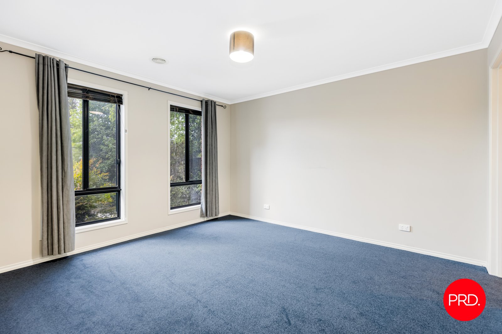 70 Bassett Drive STRATHFIELDSAYE 9
