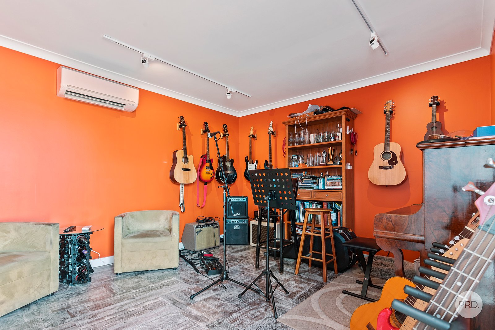 70 Bassett Drive STRATHFIELDSAYE 12