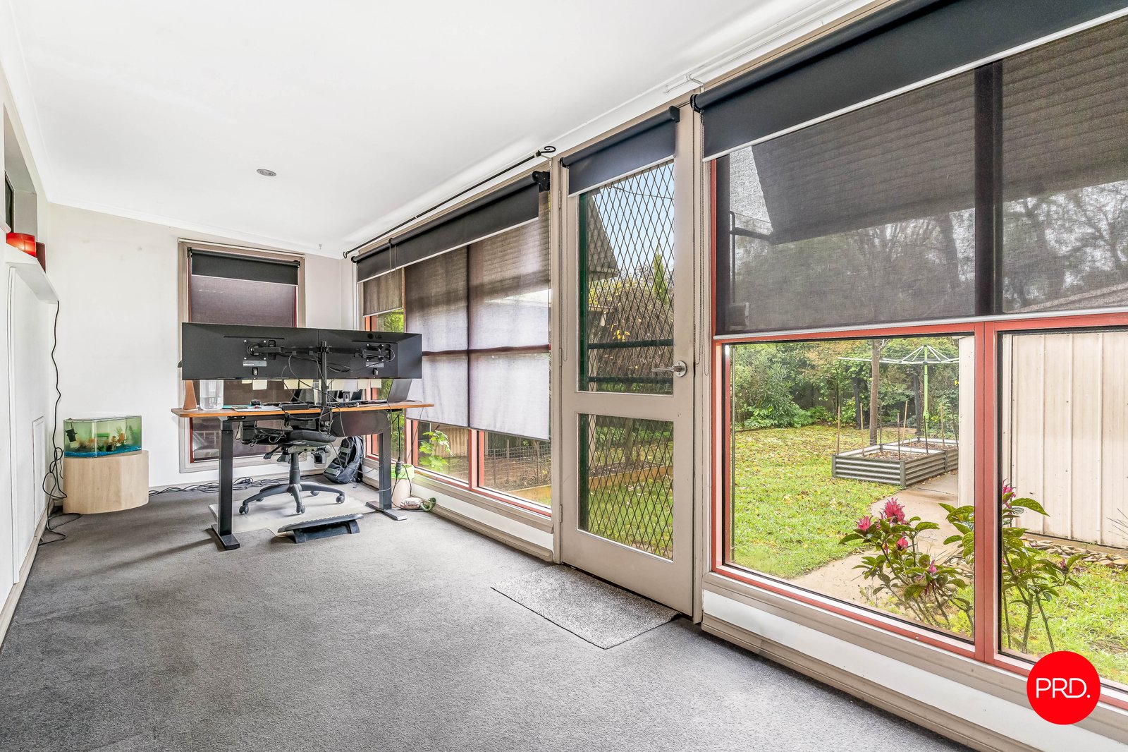70 Bennett  LONG GULLY 8