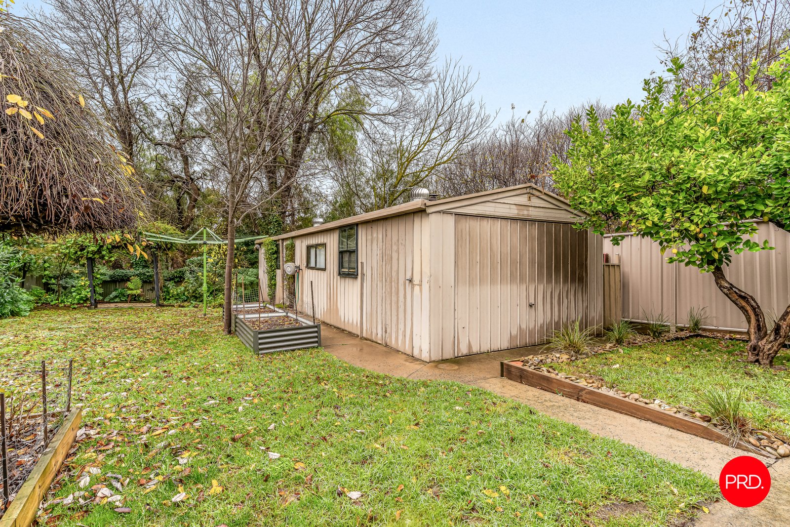 70 Bennett  LONG GULLY 12