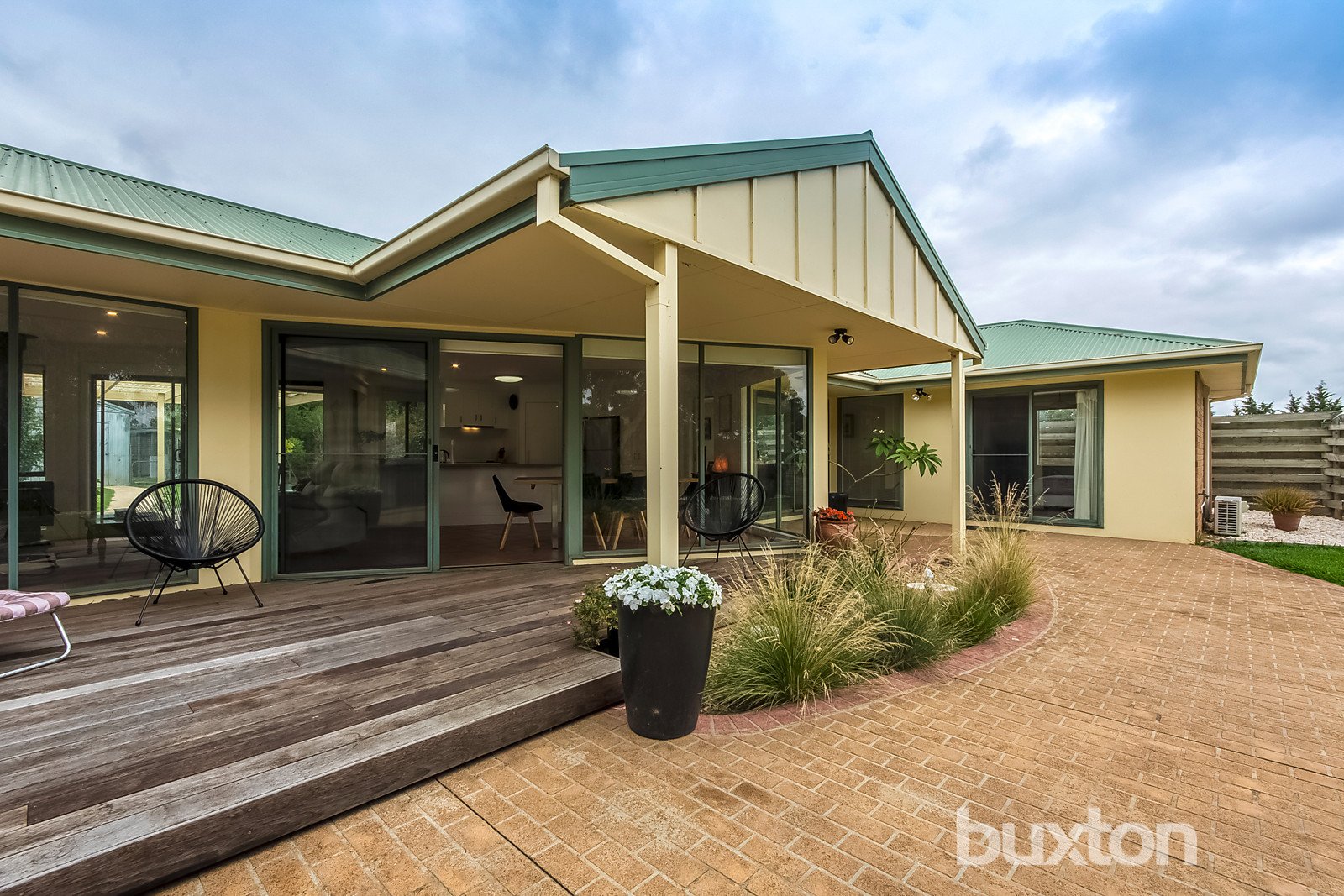 Gallery: 70 Bluestone School Road