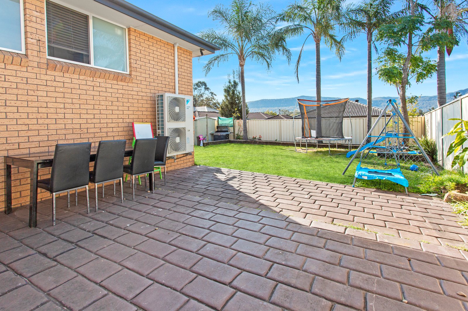 70 Bong Bong Road HORSLEY 14