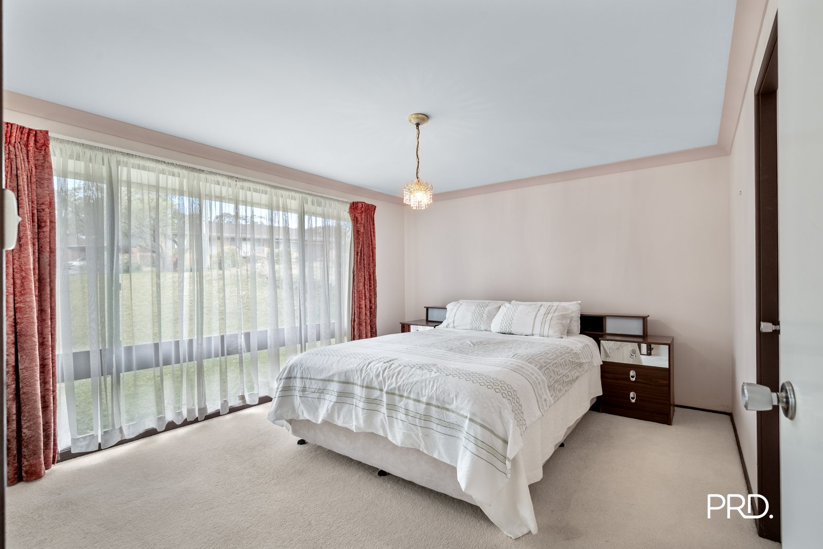 70 Bunnal Avenue WINMALEE 9