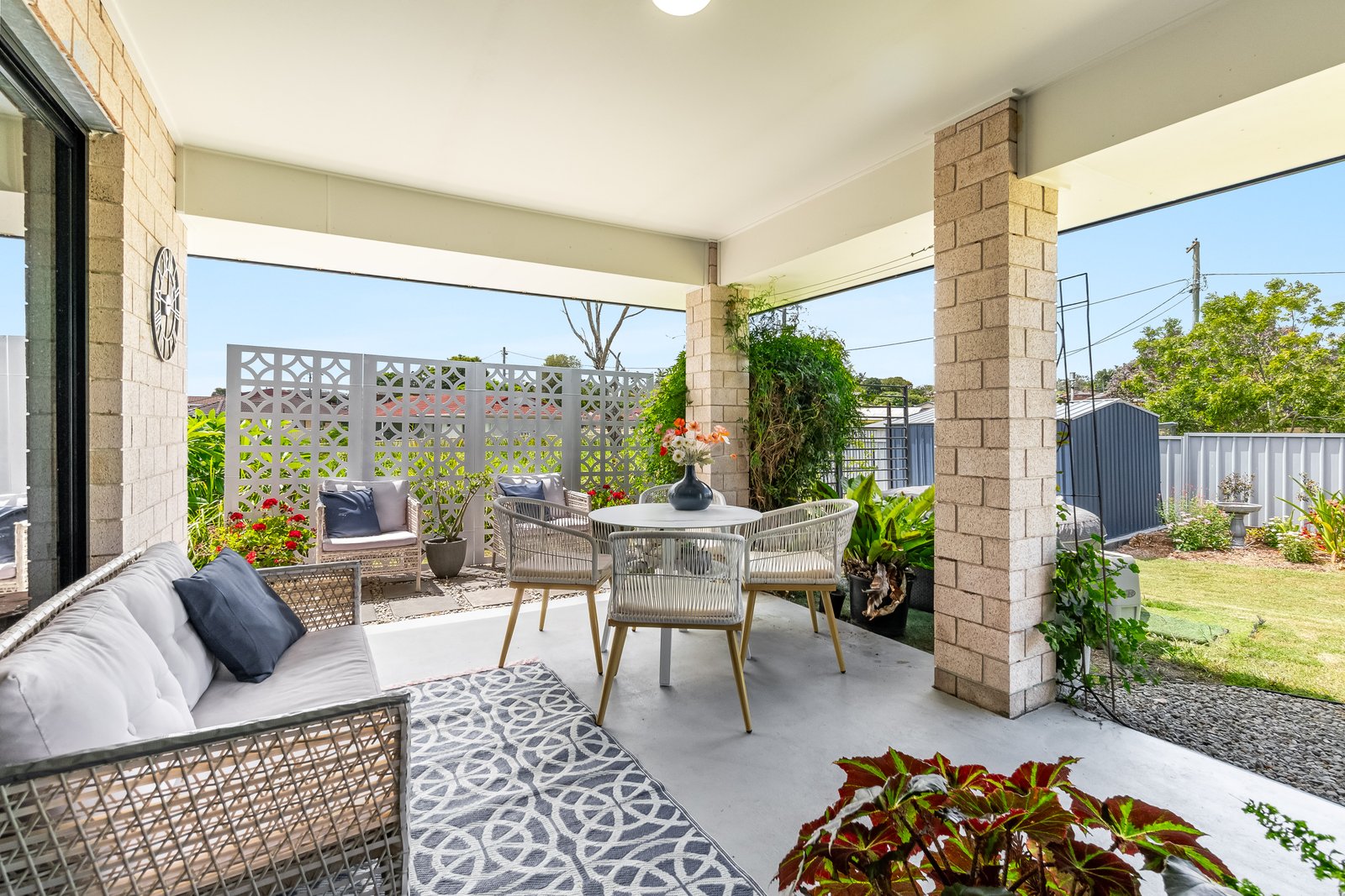 70 Canning Drive CASINO 8
