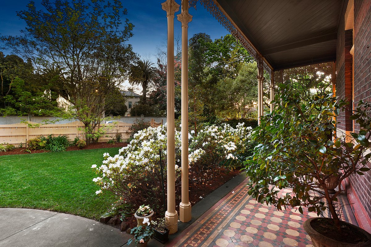 Real Estate and Property in 70 Clendon Road, Toorak, VIC