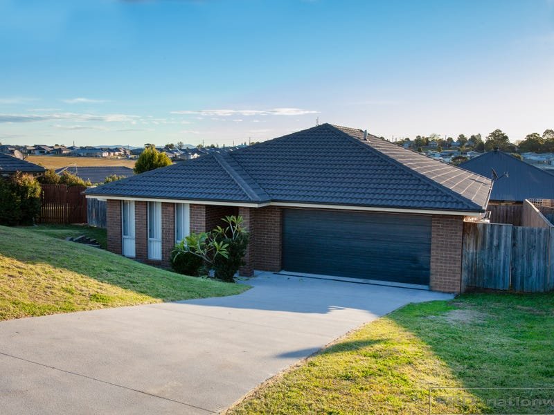 70 Horizon Street GILLIESTON HEIGHTS 1