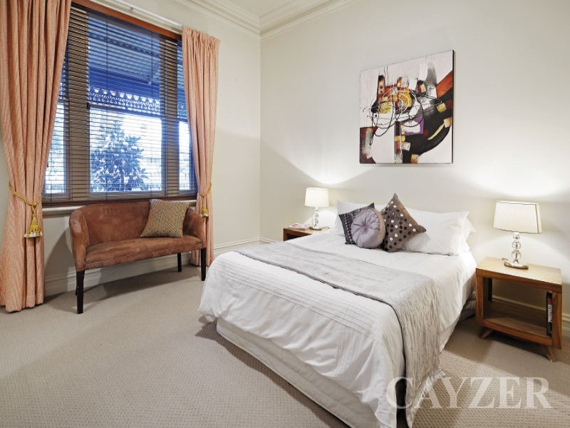 Gallery: 70 Iffla Street