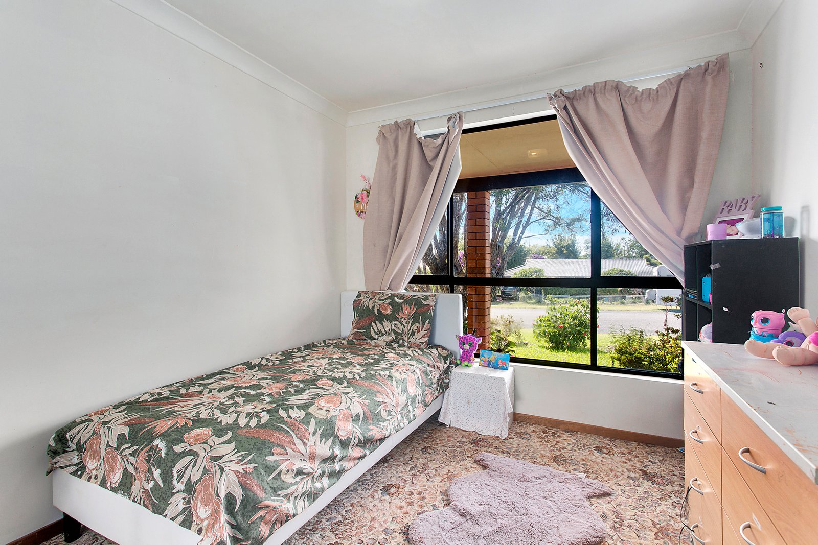 70 Lord Street LAURIETON 9