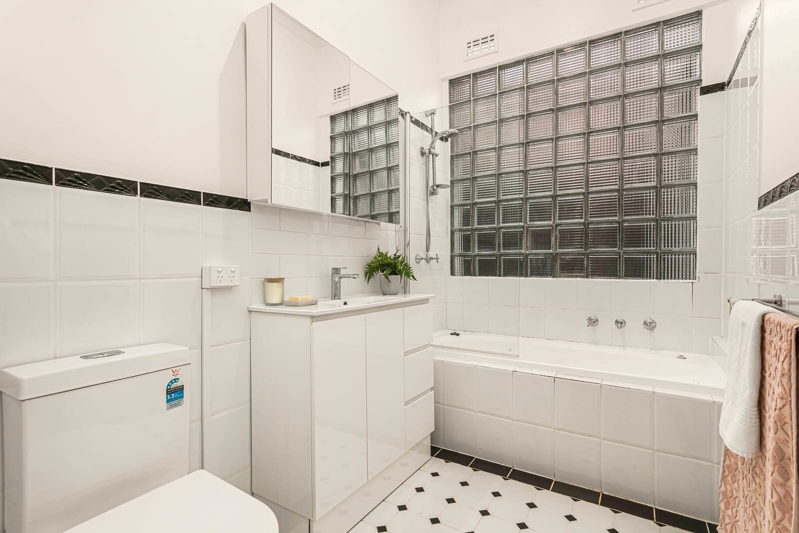 Real Estate and Property in 70 Malmsbury Street, Kew, VIC