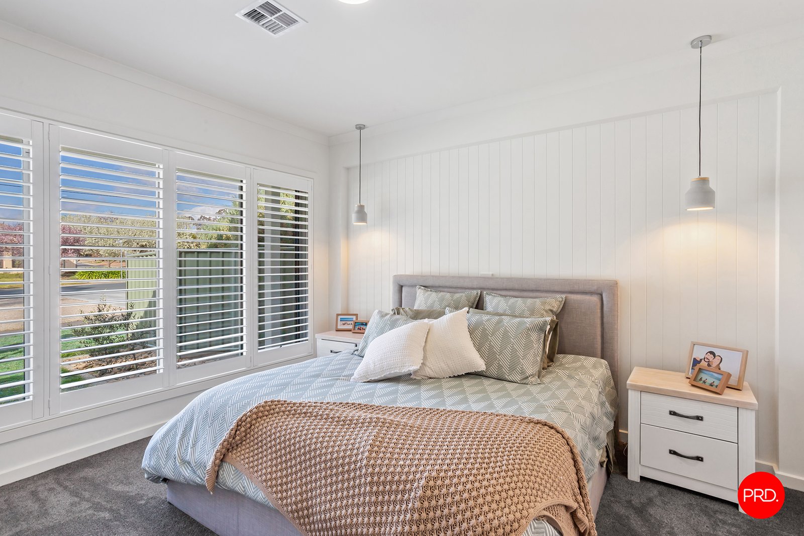 70 Marnie Road KENNINGTON 13