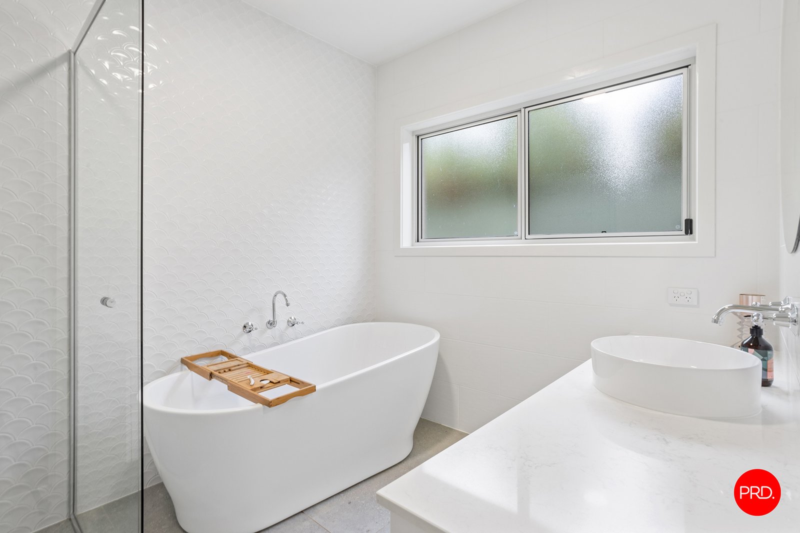 70 Marnie Road KENNINGTON 17