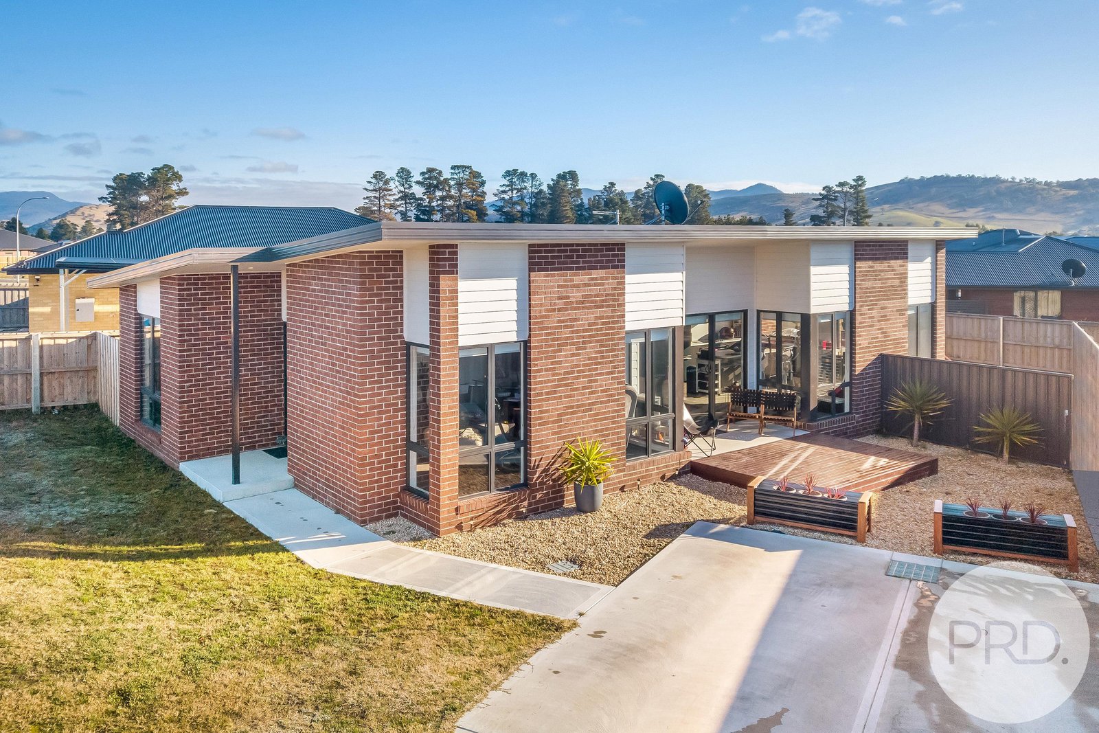 70 Menin Drive BRIGHTON 4