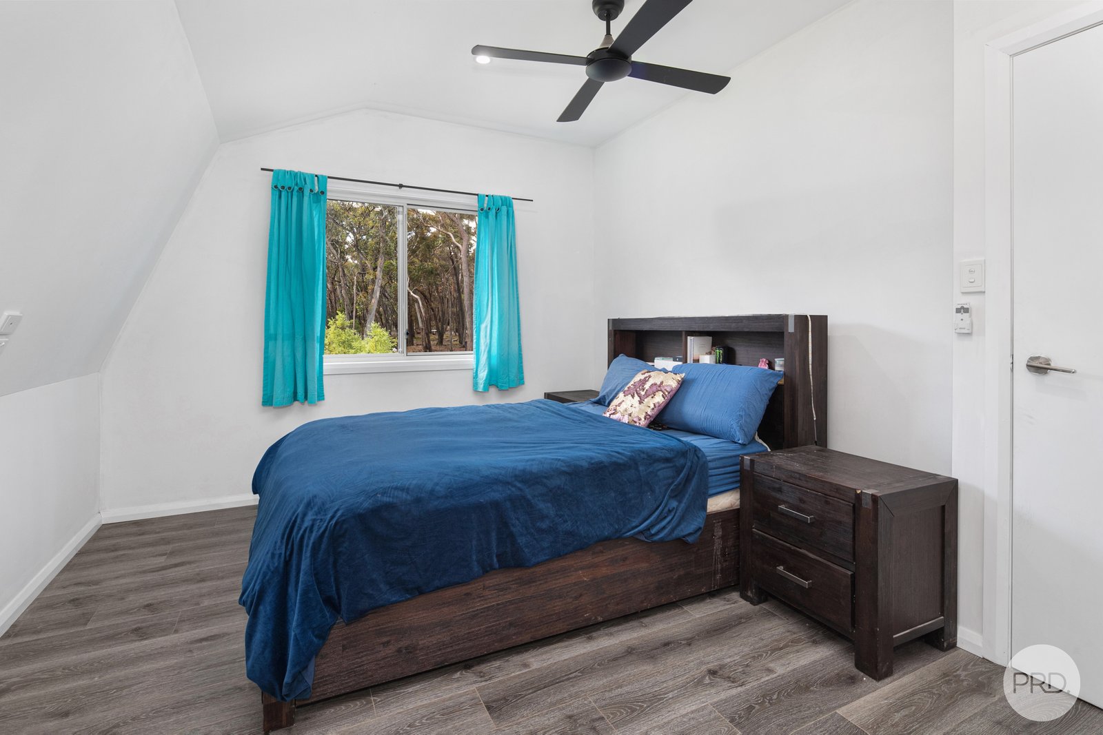 70 Moppianimum Road SCARSDALE 7