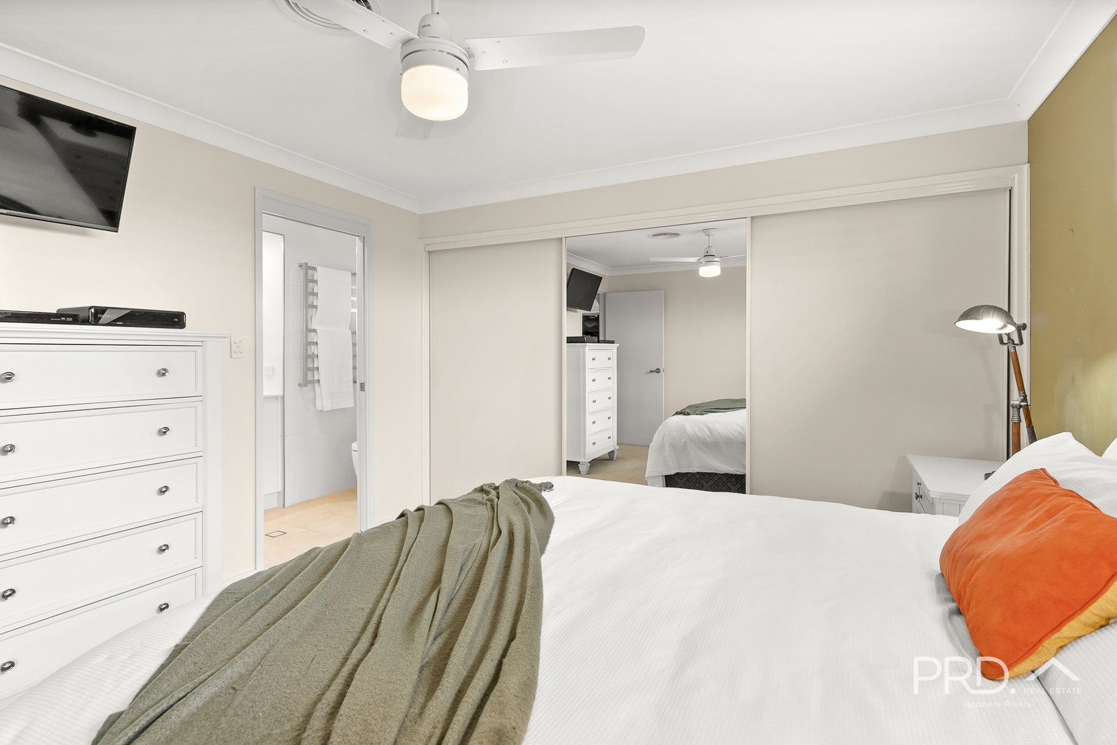 70 Mountain View Drive GOONELLABAH 15