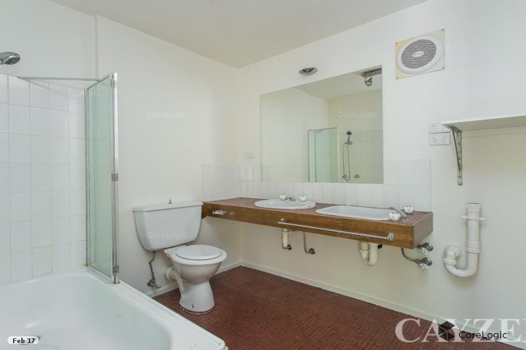 Gallery: 70 Napier Street