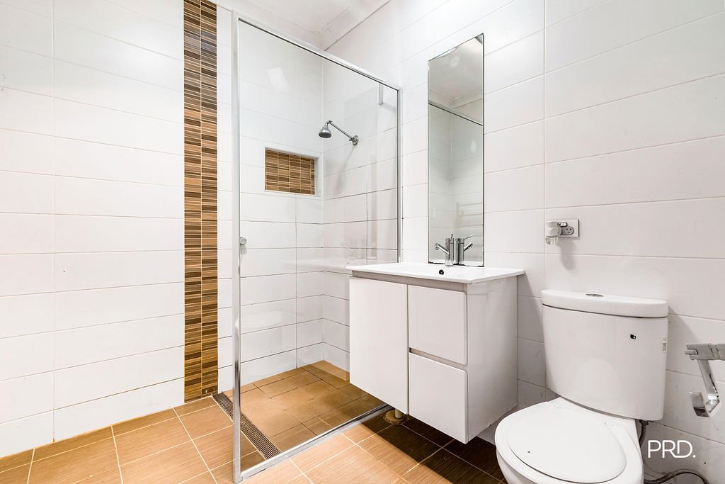 70 Nineteenth St  WARRAGAMBA 6