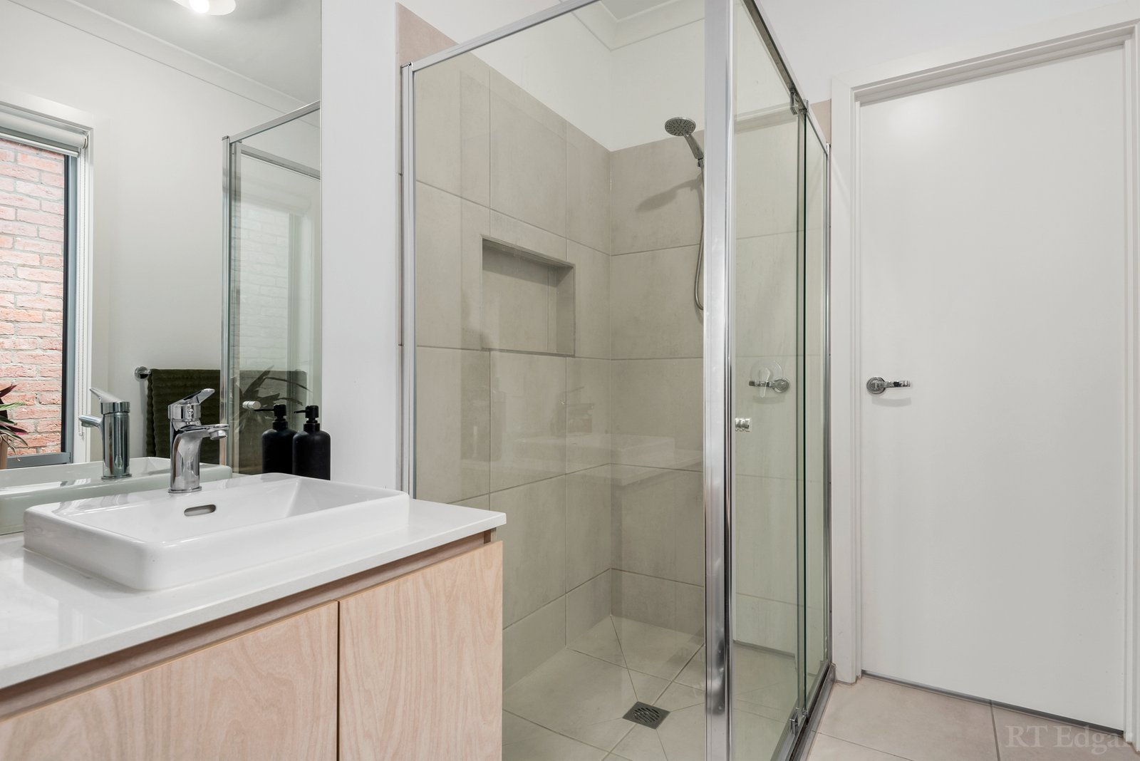 Real Estate and Property in 70 Opal Drive, Leopold, VIC