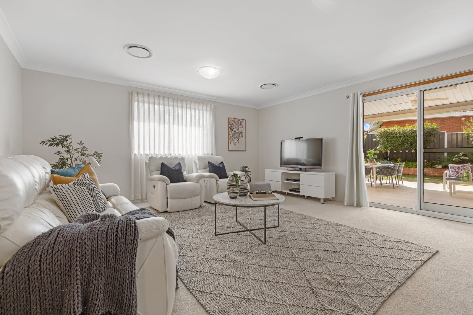 70 Rainbow Parade PEAKHURST HEIGHTS 6