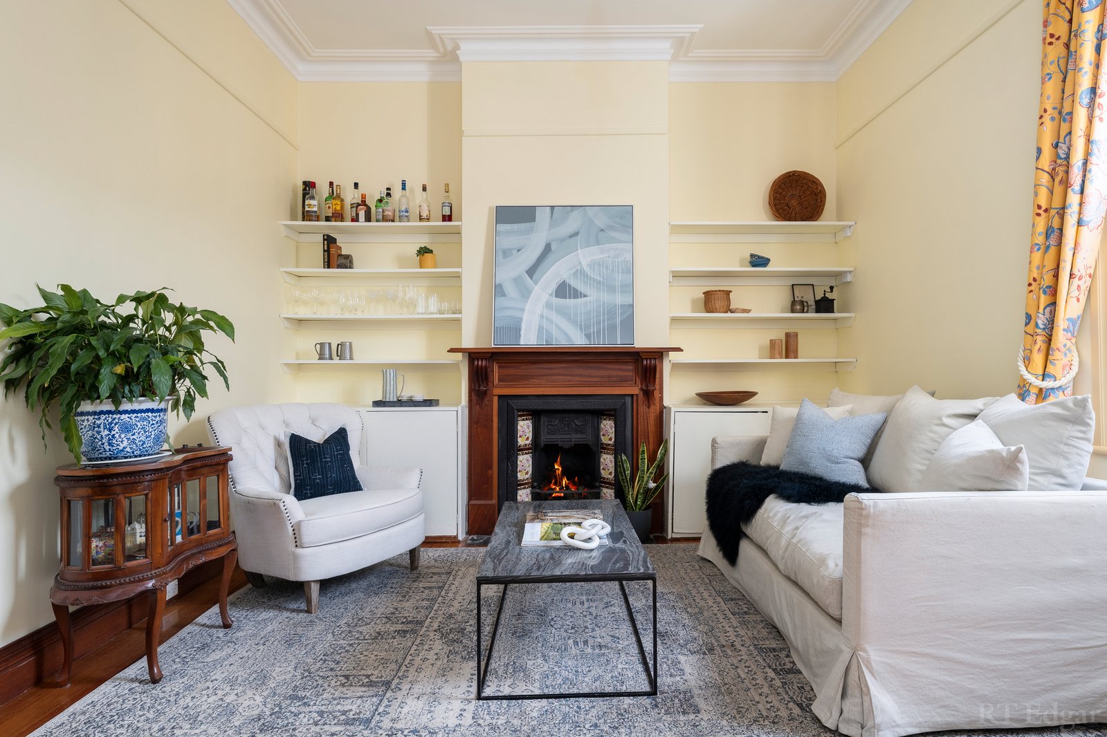 Real Estate and Property in 70 Rochester Road, Balwyn, VIC