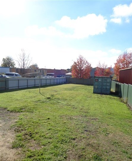 70 Russell Street TUMUT 5