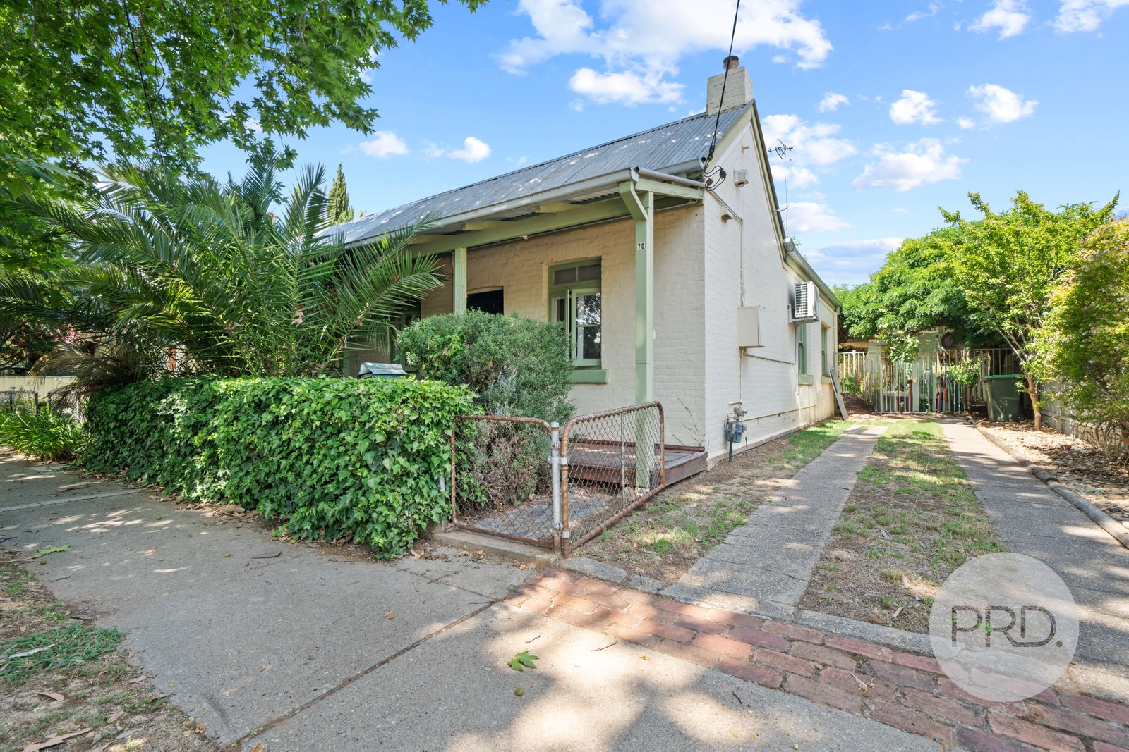 70 Simmons Street WAGGA WAGGA 1