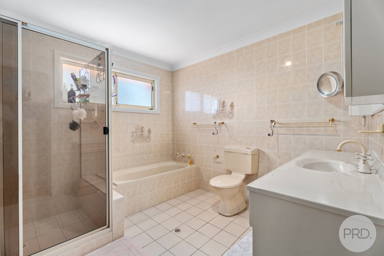 70 The Peninsula  CORLETTE 19