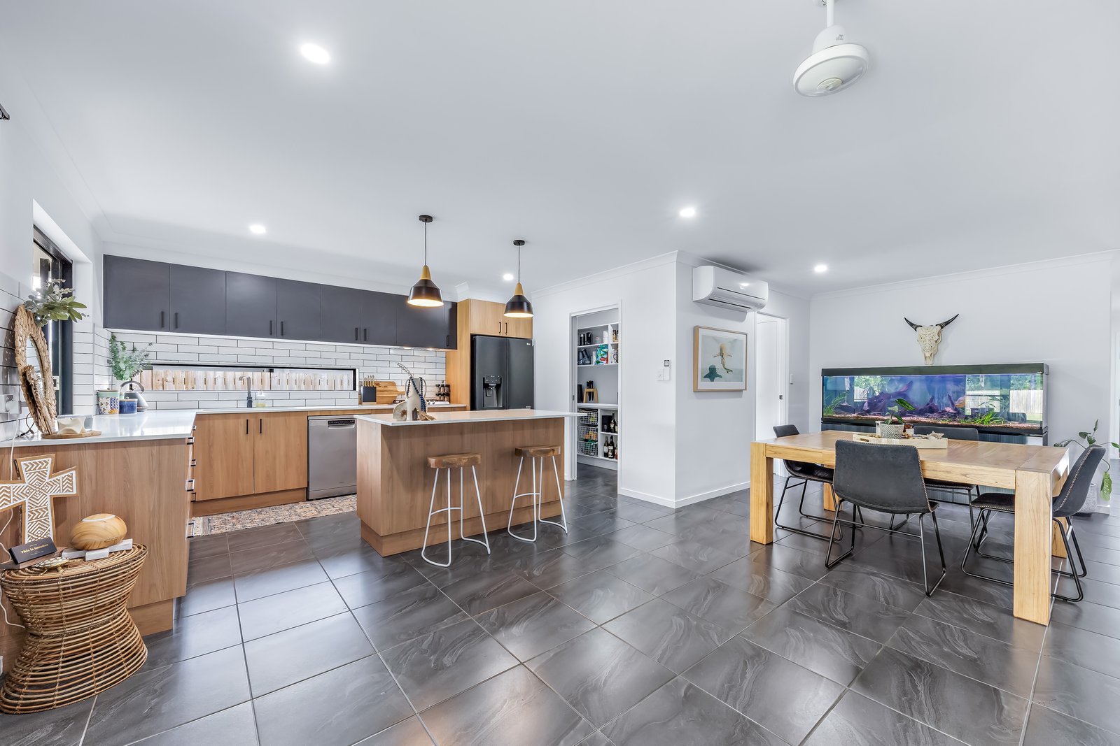 70 Trader Crescent CANNONVALE 6