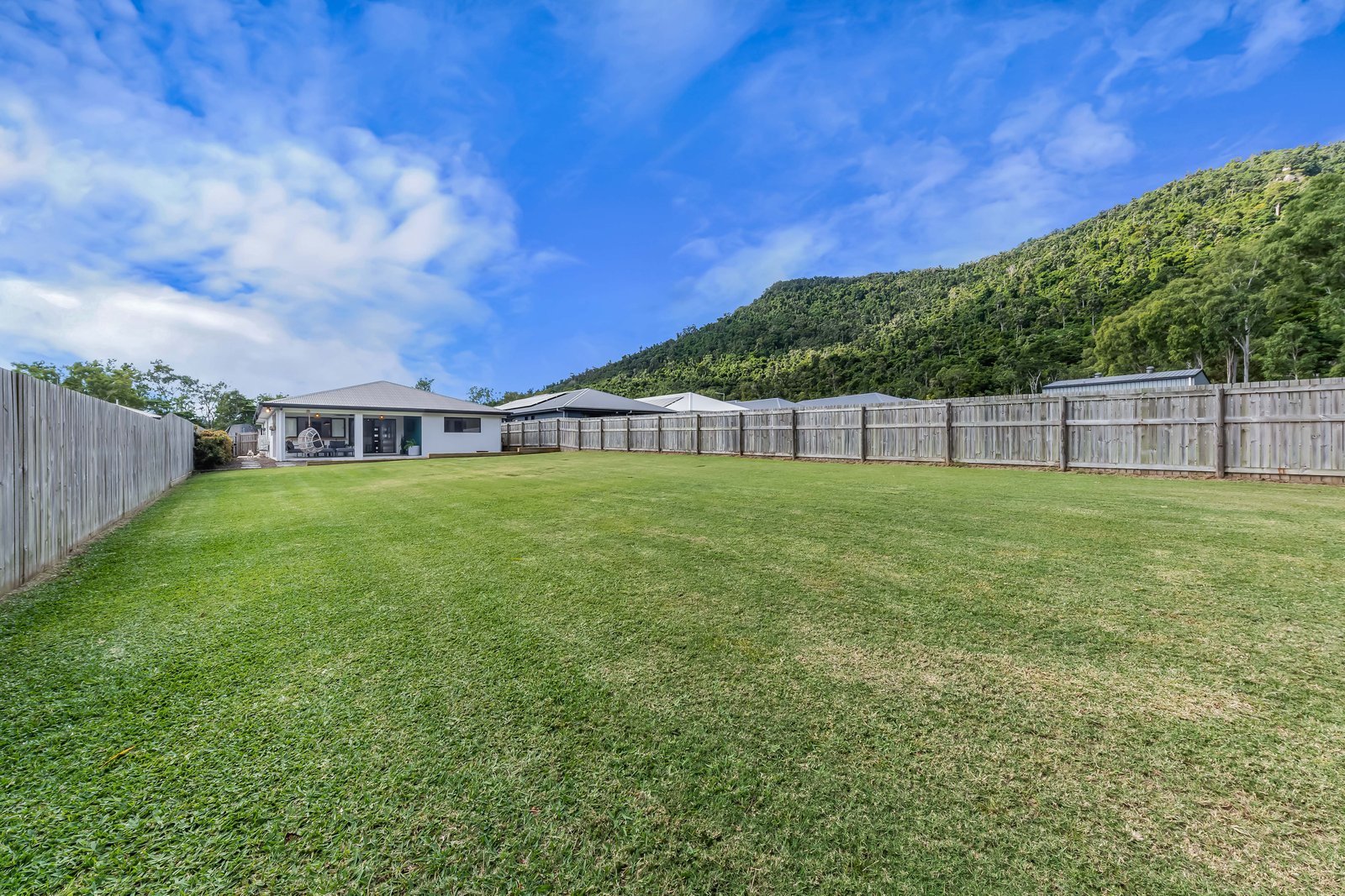 70 Trader Crescent CANNONVALE 20
