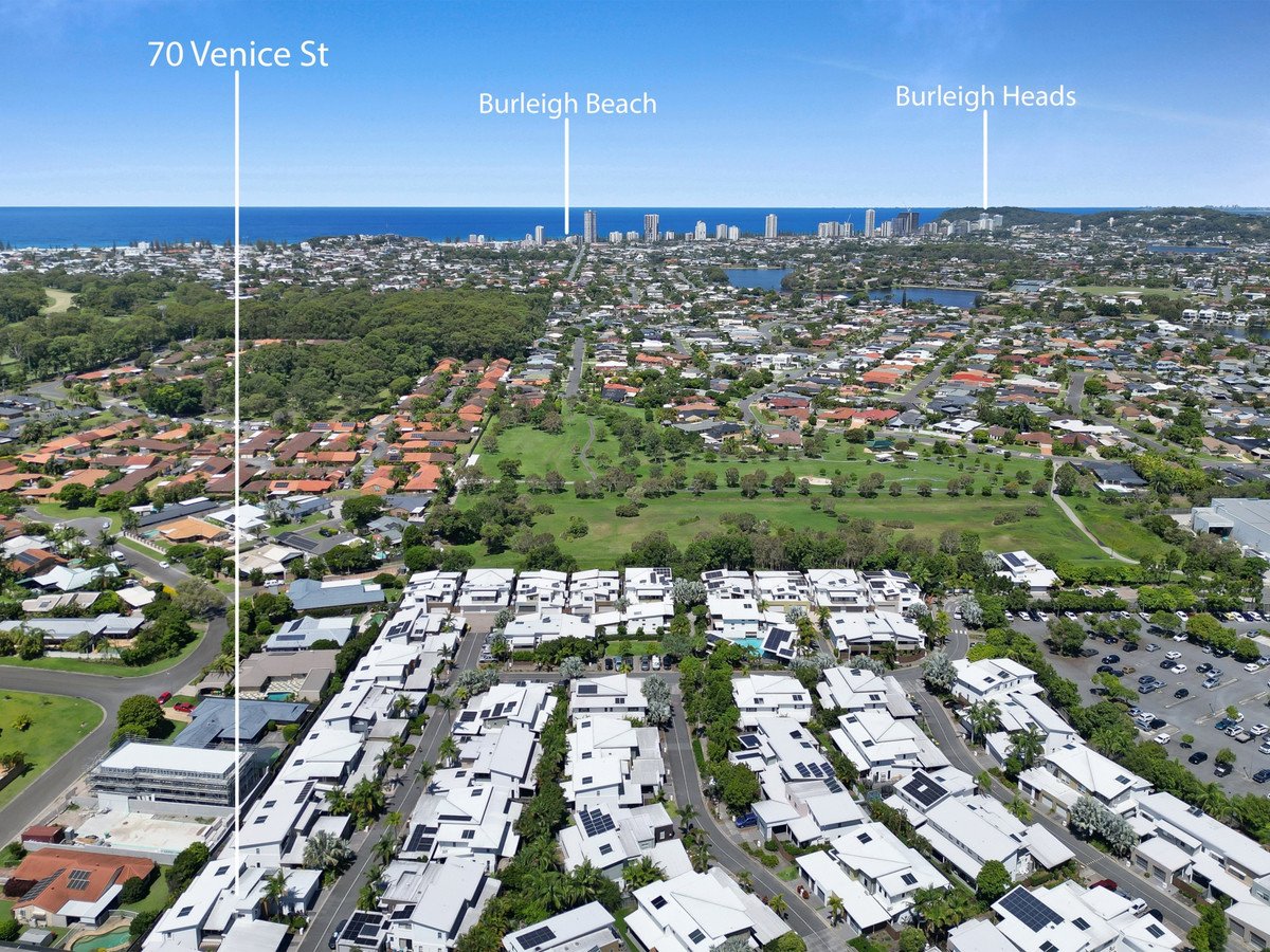 70 Venice Street Burleigh Waters 5