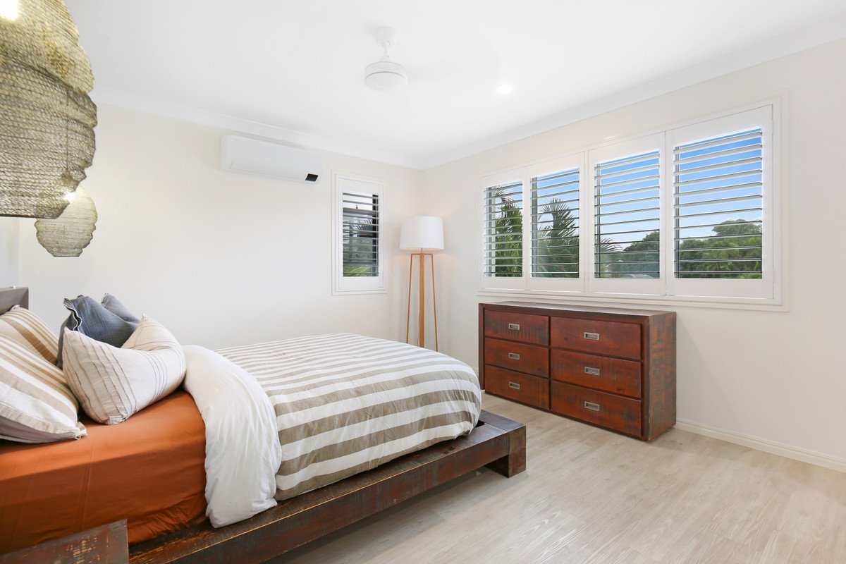 70 Venice Street Burleigh Waters 14