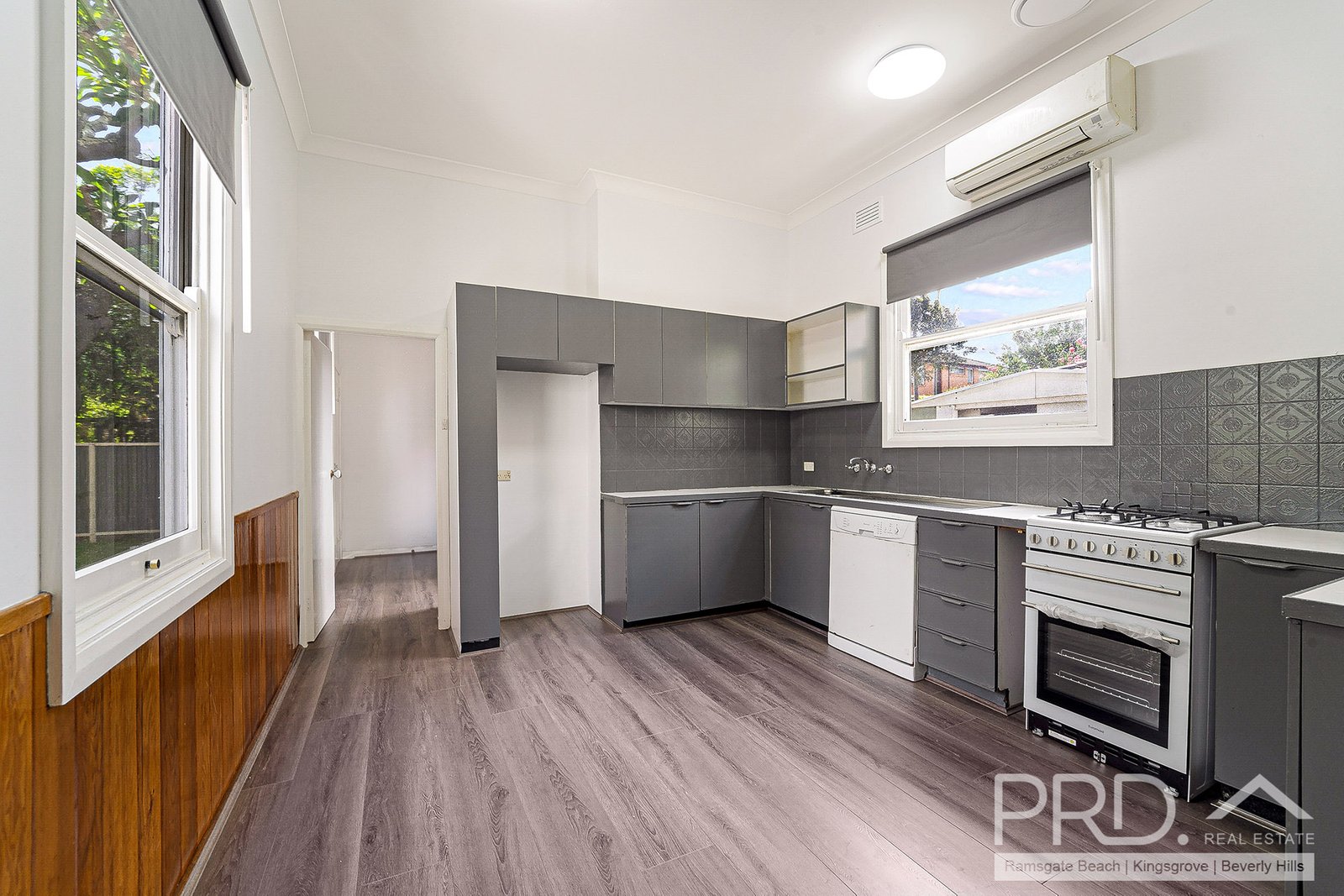 70 Villiers Avenue MORTDALE 2