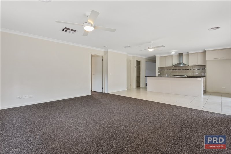 70 Waratah Road HUNTLY 4