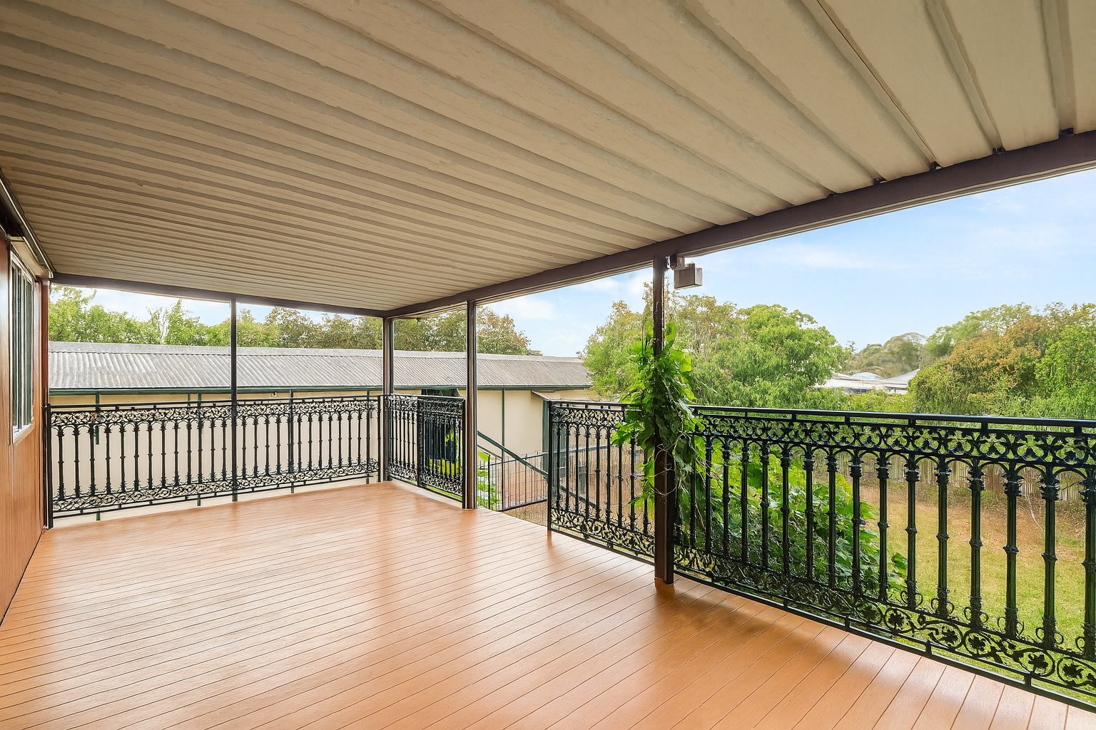 70 Webster Road LURNEA 13