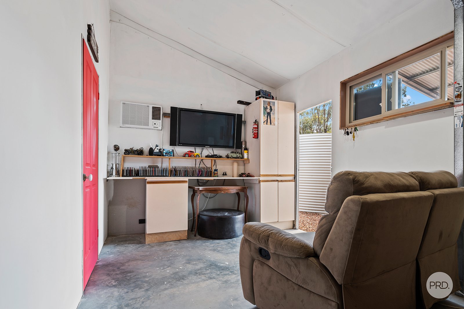 70 Weeah Street INGLEWOOD 6