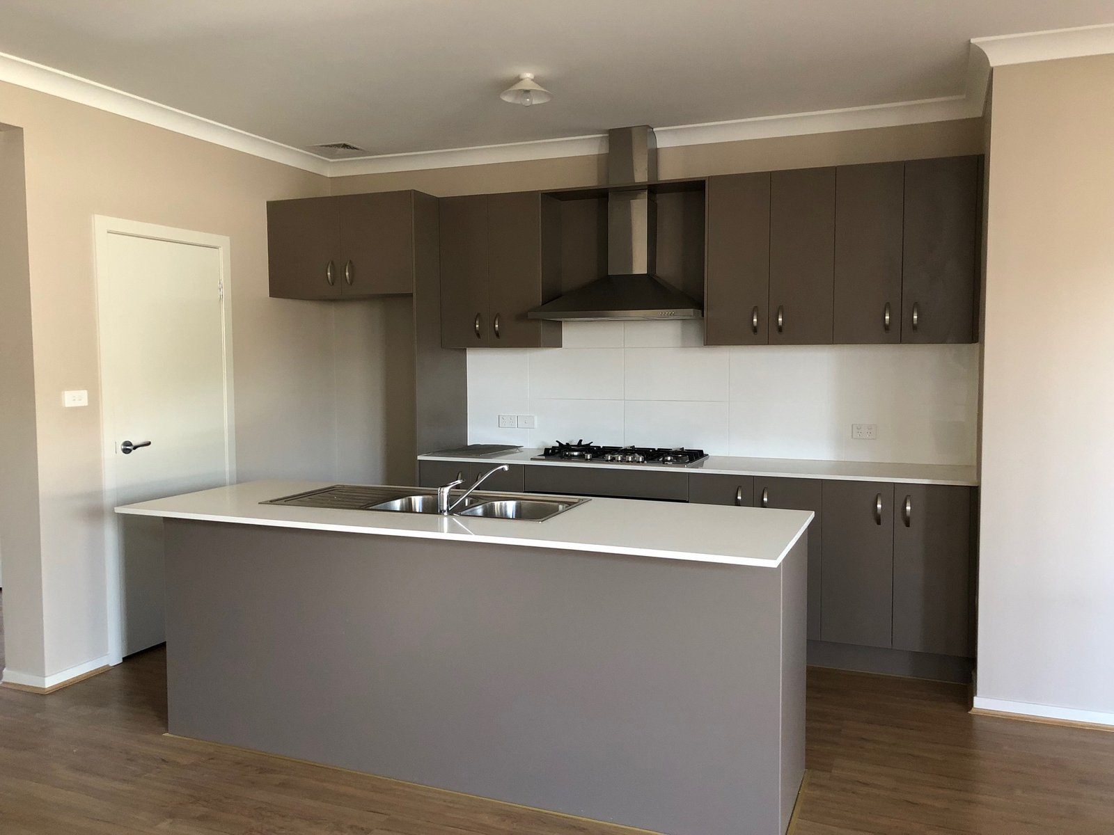 70 William Hart Crescent PENRITH 3