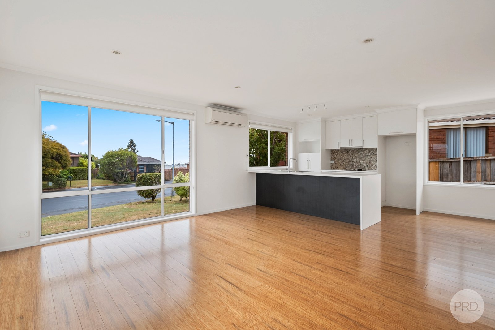 70 Woodlands Drive BLACKMANS BAY 4