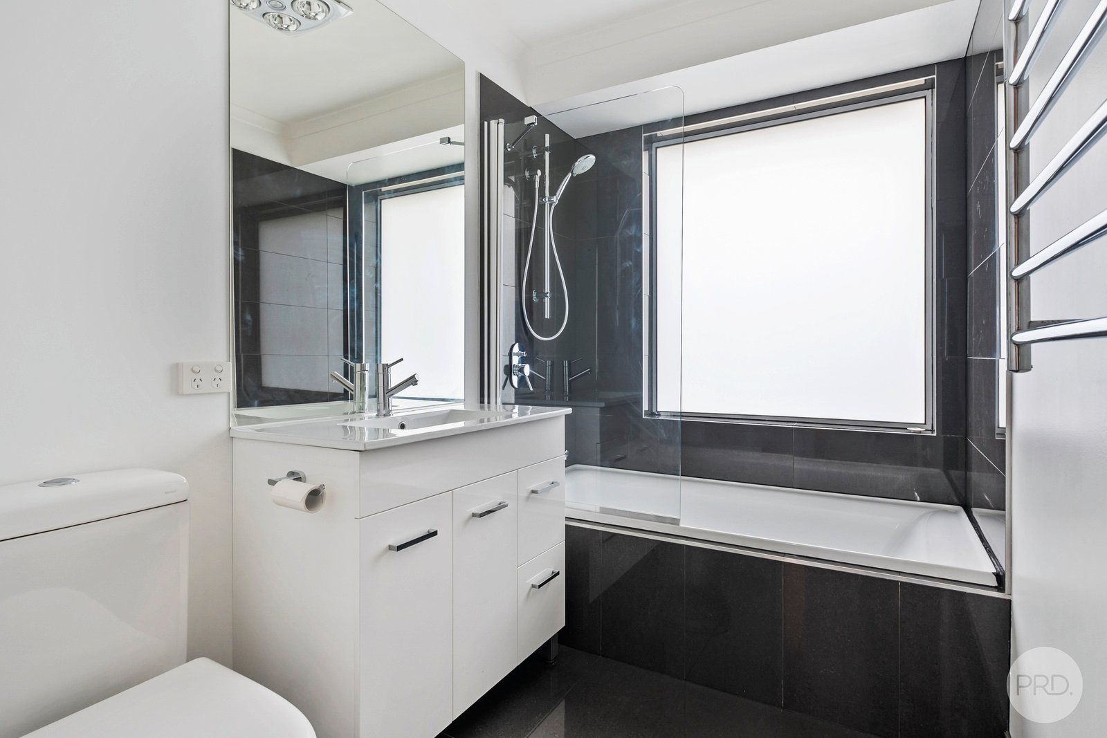 70 Woodlands Drive BLACKMANS BAY 18