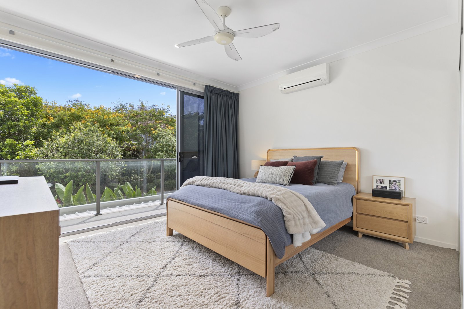 70/1 Grande Avenue CARRARA 4