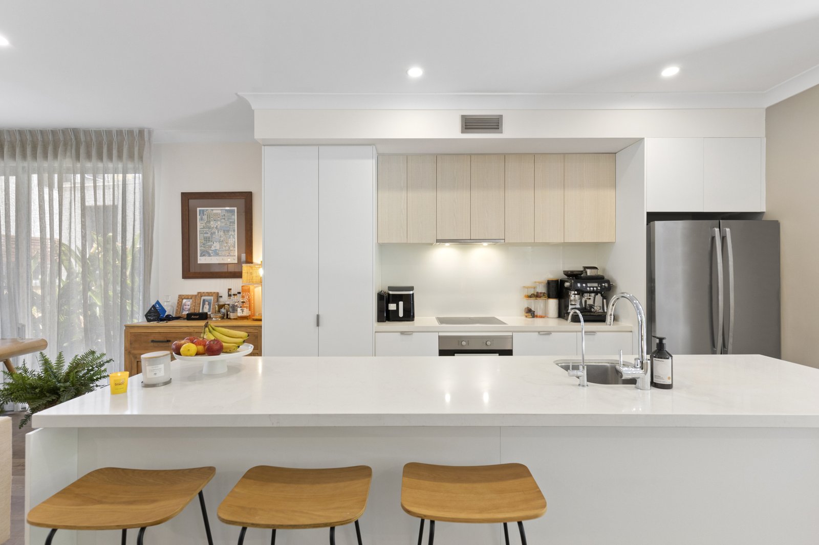 70/1 Grande Avenue CARRARA 10