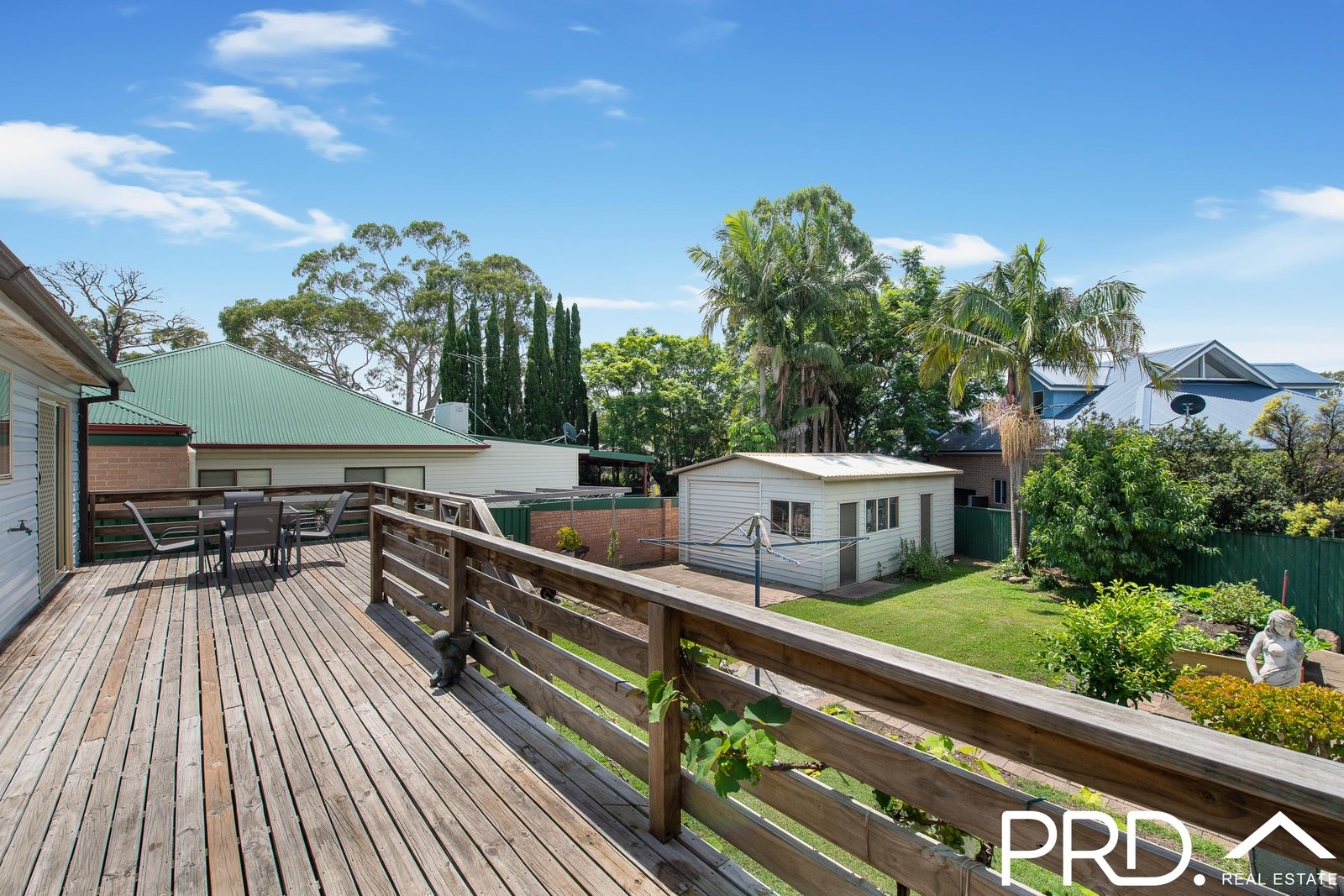 701 Henry Lawson Drive EAST HILLS 2