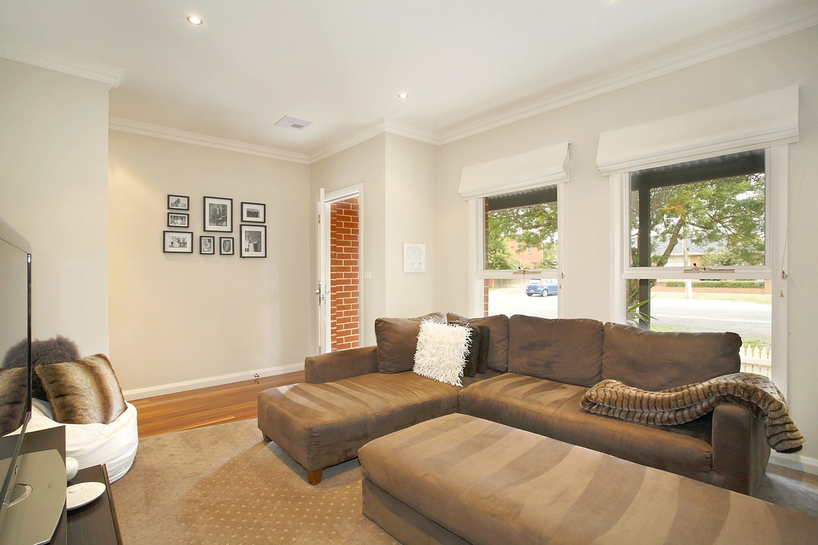 Gallery: 701 Urquhart Street