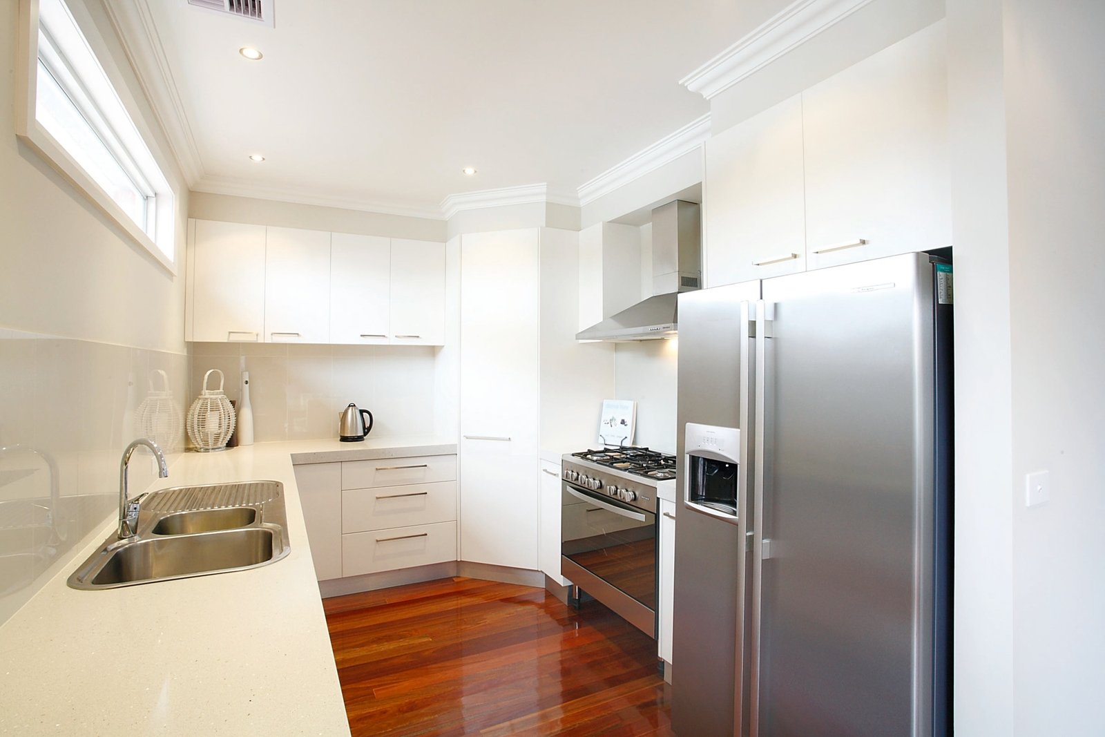 Gallery: 701 Urquhart Street