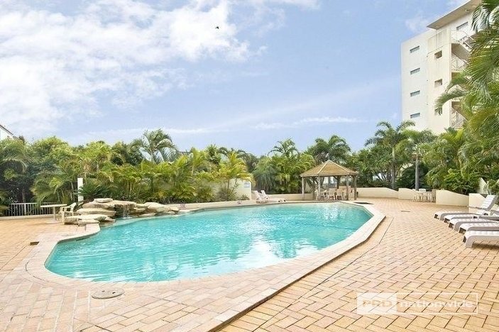 70/106 Marine Parade SOUTHPORT 13