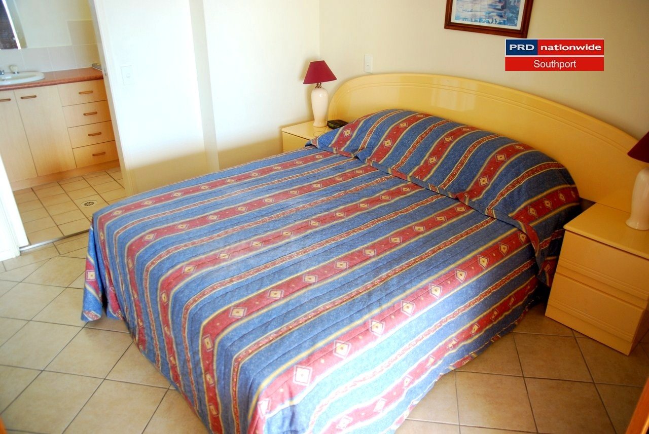 70/106 Marine Parade SOUTHPORT 5