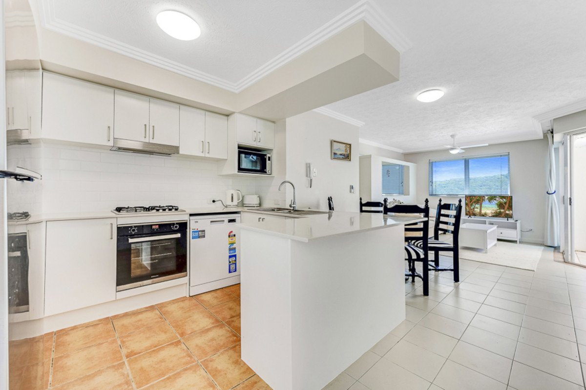 701/1483 Gold Coast Highway Palm Beach 1
