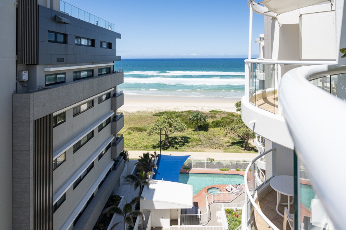701/1483 Gold Coast Highway Palm Beach 4