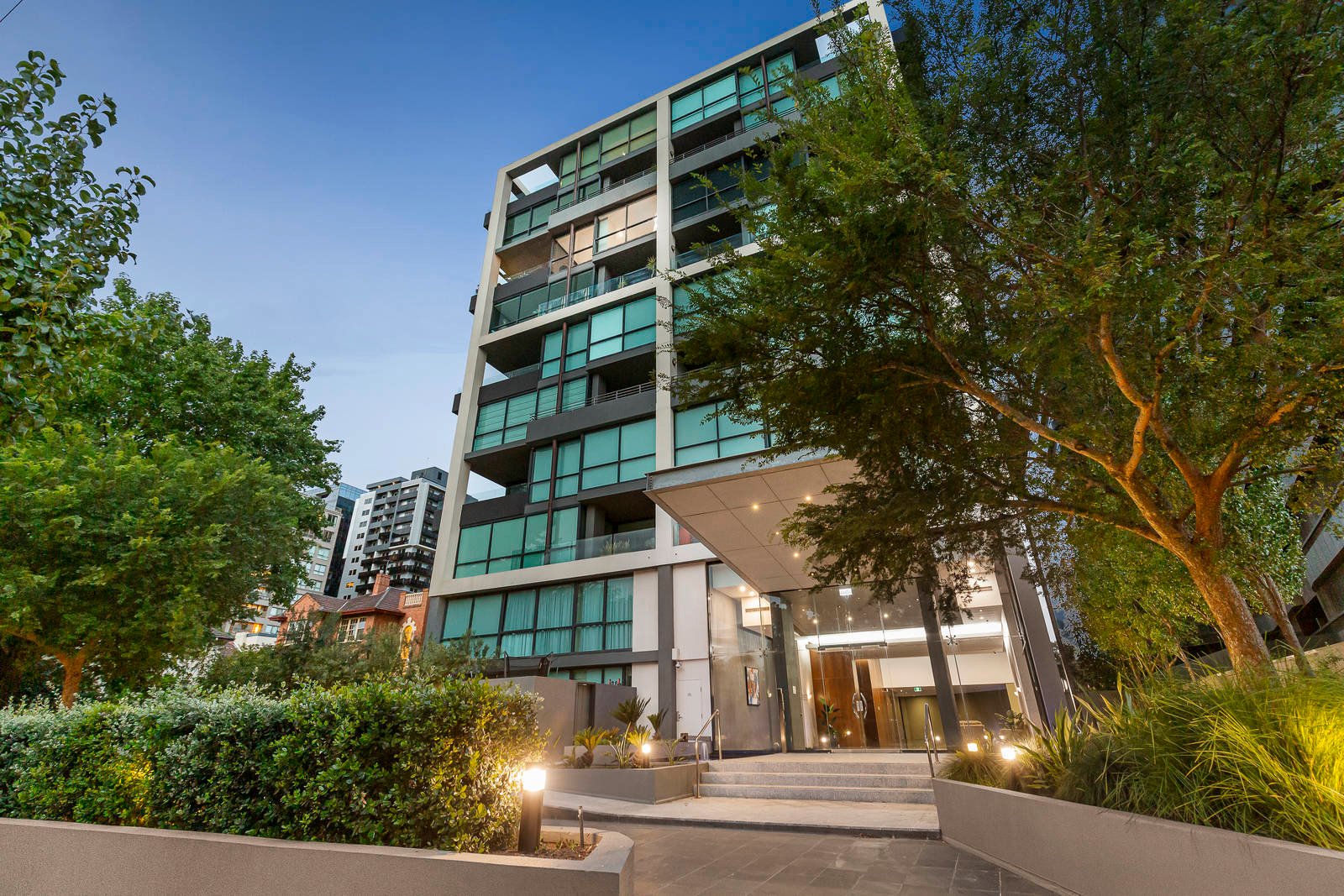 Real Estate and Property in 701/19 Queens Road, Melbourne, VIC