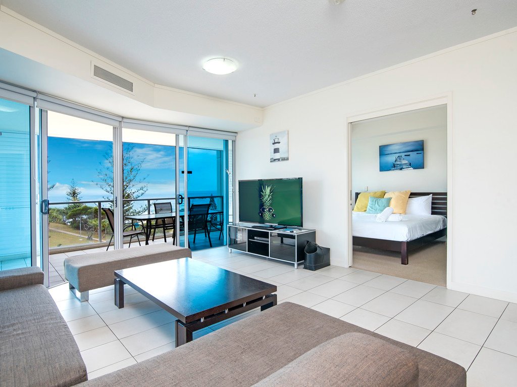 701/3 Mclean Street COOLANGATTA 2